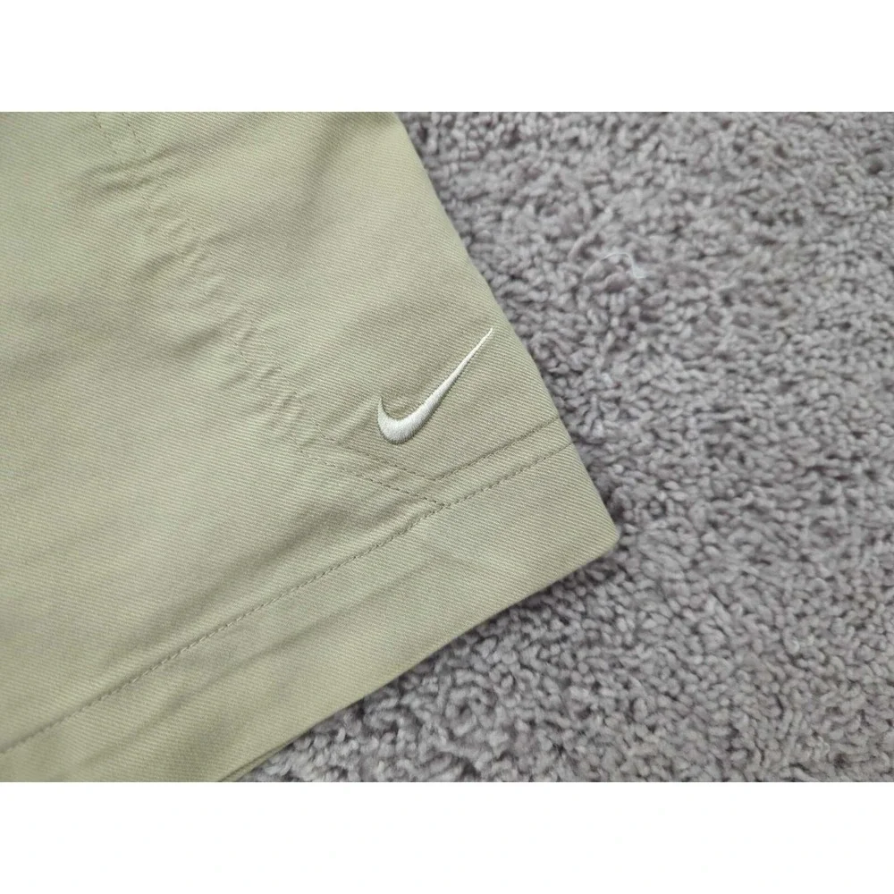Nike Golf Chino Shorts Mens 36 Beige Dri-Fit Swoosh Logo Performance‎